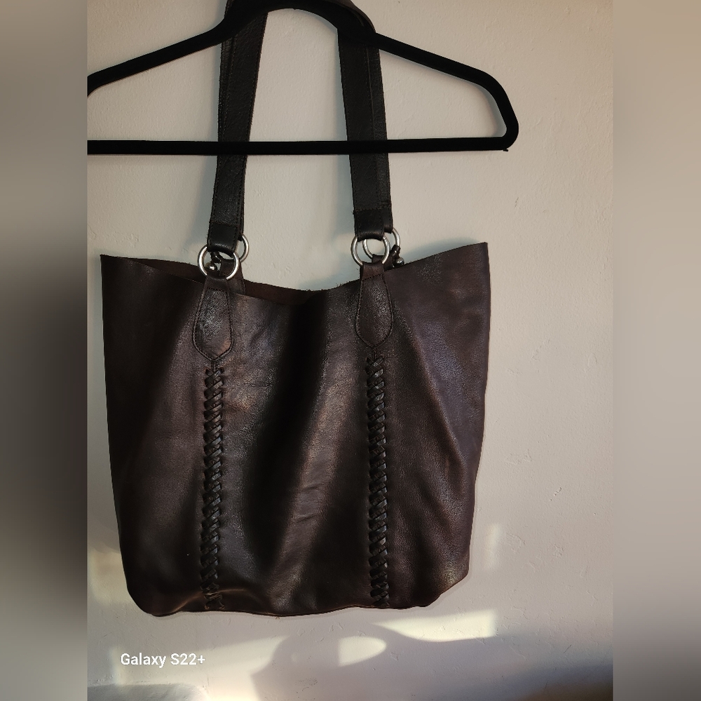Raj Brown Leather Tote Bag with Classic Design - Picture 5 of 11